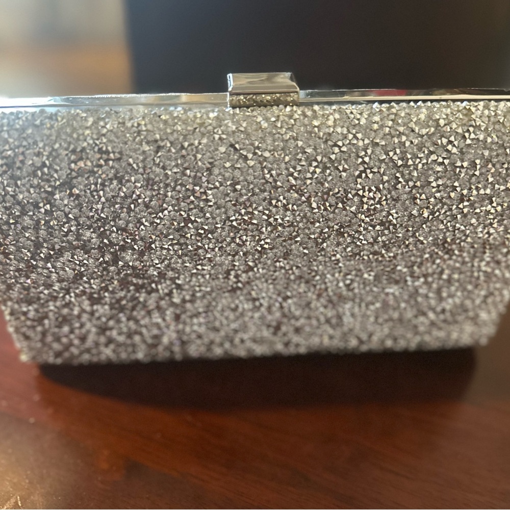 Silver clutch